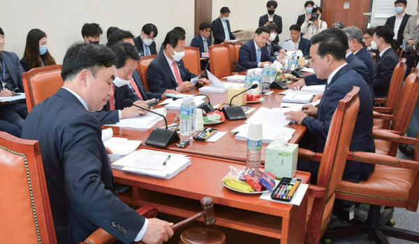지난 5월 6일 국회 국토교통위원회 국토법안심사소위원회, 교통법안심사소위원회가 열렸다. (사진=윤관석 국회의원실)