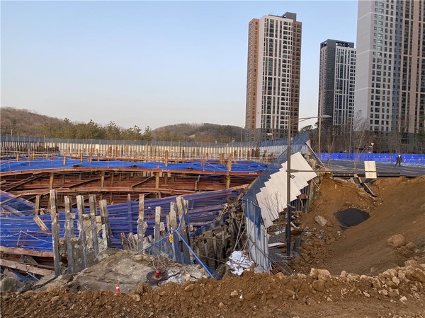 안산 사동 신축공사장 붕괴 모습(사진=경기도)