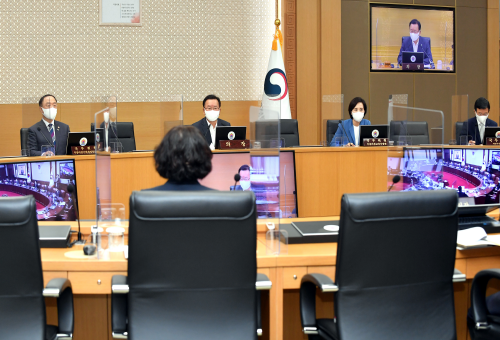 김부겸 국무총리가 6월 1일 정부세종청사에서 열린 국무회의에서 모두발언을 하고 있다. (사진=국무조정실)