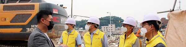 사고현장에 건축사재난안전지원단이 급파됐다. (사진=광주광역시건축사회)