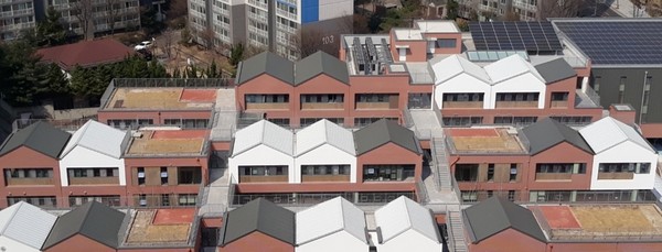 지난 3월 개교한 서울 영등포구 신길중학교(사진=신길중학교)