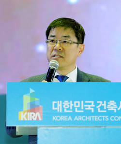 이남식 사무처장