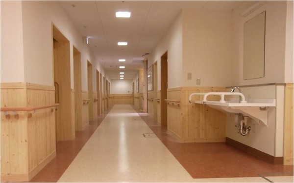 일본의 지역 밀착형 노인홈 내부 모습(경골목구조 내화건축물). (사진=daikibo-mokuzo)