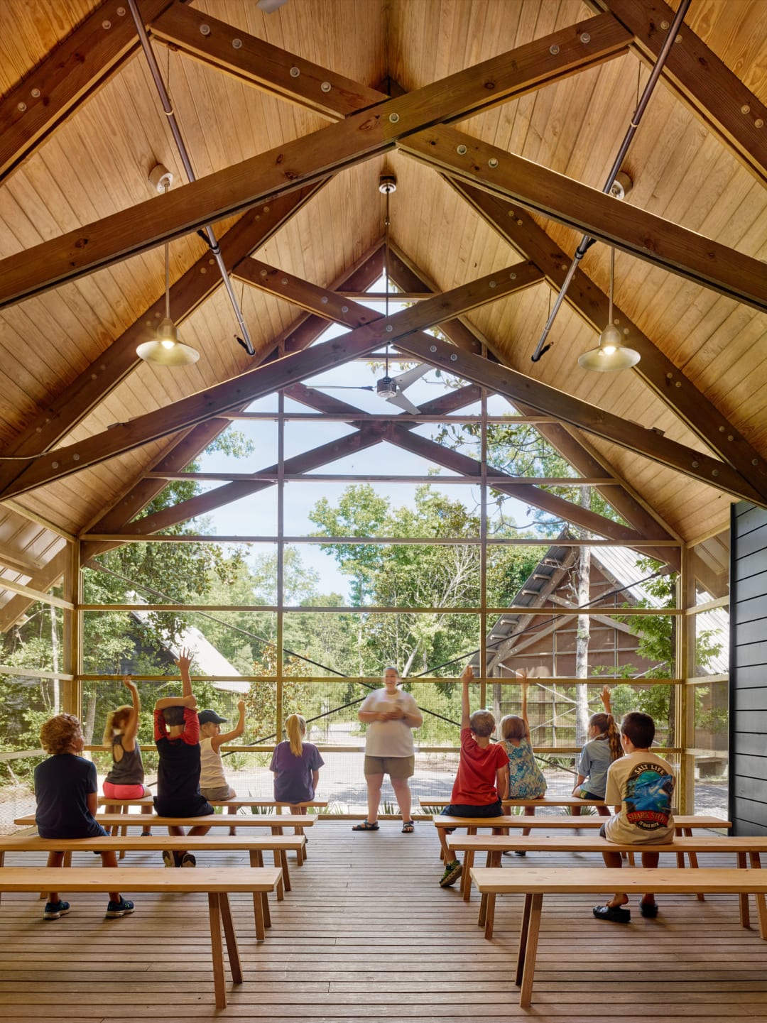 MARINE EDUCATION CENTER AT THE GULF COAST RESEARCH LABORATORY IN OCEAN SPRINGS, MISS. BY LAKE|FLATO ARCHITECTS IN COLLABORATION WITH UNABRIDGED ARCHITECTURE, A 2020 COTE TOP TEN AWARD RECIPIENT(사진=AIA)