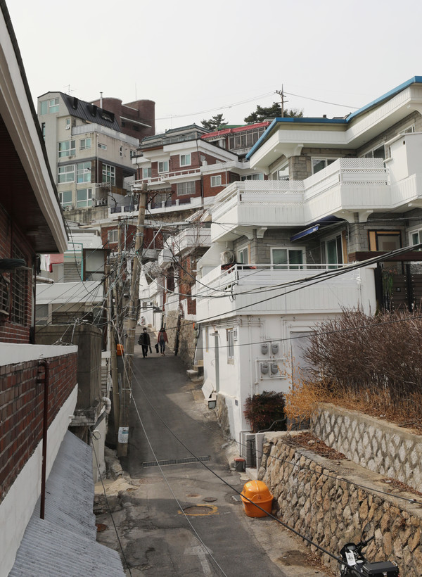 서울의 대표적 노후저층 주거지인 종로구 창신·숭인 지역 일대(사진=뉴스1)