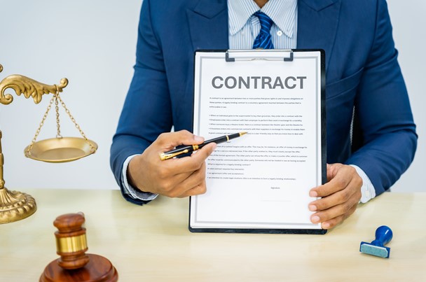 공공건축 설계 과정에서 건축사들이 겪는 불합리한 계약 조건을 극복하기 위해 국가계약법의 철저한 이해와 활용이 필요하다. (사진=shutterstock)