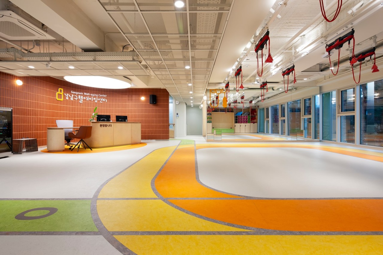 제42회 서울시 건축상 최우수상 수상작 ‘강남구 웰에이징센터’(설계=박현진 건축사, 주.온디자인건축사사무소, 사진= 박영채 작가)