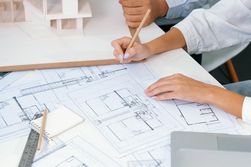 설계변경은 공사 품질과 일정에 중요한 영향을 미치는 과정으로, 신속하고 철저한 대응이 필요하다. (사진=shutterstock)