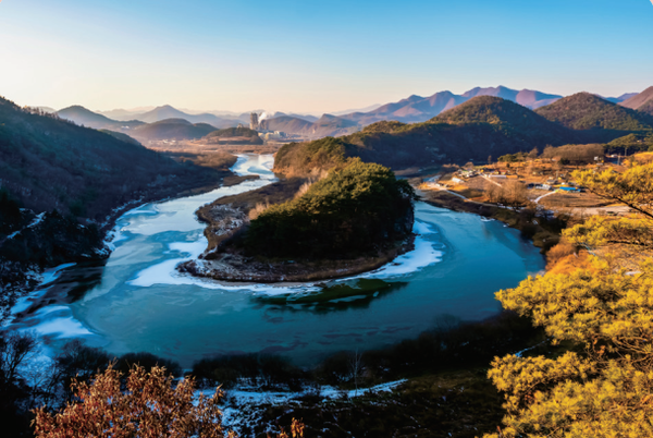 선암마을 한반도지형 전경 (사진=김진섭 건축사)