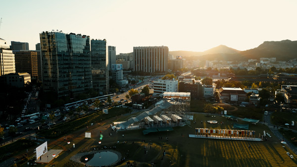 올 9월 제5회 서울도시건축비엔날레가 개막한다. 사진은 제4회 서울도시건축비엔날레 행사장 전경(사진=스튜디오딥로드)