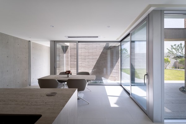 다이닝룸 (설계=최새벌 건축사·건축사사무소 1458, 사진=김명구)