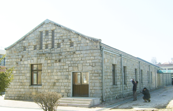 괴산중학교 구 본관(설계=미상, 사진=국가유산청)