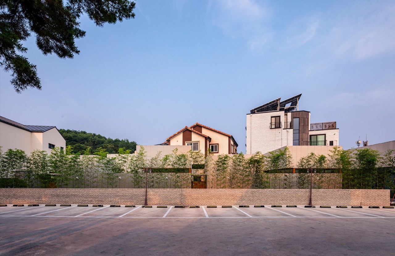 2024 강원도 건축문화상 비주거부문 우수상 수상작 ‘스테이 니와’(설계=문성희 건축사·아틀리에무이종합건축사사무소, 사진=윤현기)