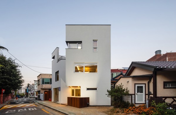 단비가 초등학교 후문 측 전경 (설계=이창호 건축사·더솔 건축사사무소, 사진=윤동규)