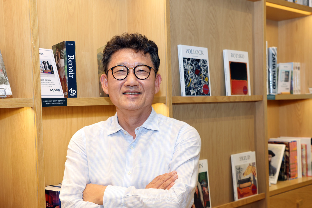 ESS 설계 누적 용량 4.6GW를 기록한 지재범 건축사는 “ESS는 저장 설비이자 성능과 안전이 설계에 반영돼야 하는 고부가가치 인프라”라며 건축사의 역할과 제도 개선 필요성을 강조했다. (사진=대한건축사협회 건축사신문)