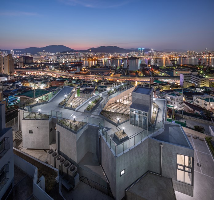 2024 부산다운건축상 은상 수상작 ‘봉산·이랑’(설계=정재우 건축사·주.종합건축사사무소위고공간, 사진=윤준환)