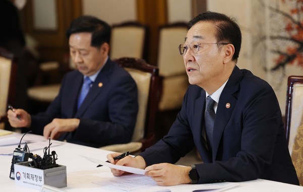 김윤덕 국토교통부 장관이 9월 7일 서울 종로구 정부서울청사에서 열린 부동산관계장관회의에서 발언을 하고 있다..(사진=뉴스1)