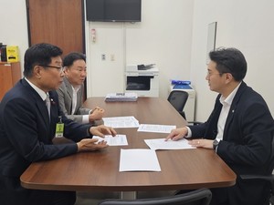 【회장 동정】 국회 국토교통위원회 전용기·정동만·모경종·허영 위원들과 릴레이 정책 간담회